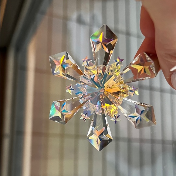 NWT Swarovski Crystal Snowflake Ornament - Picture 7 of 8